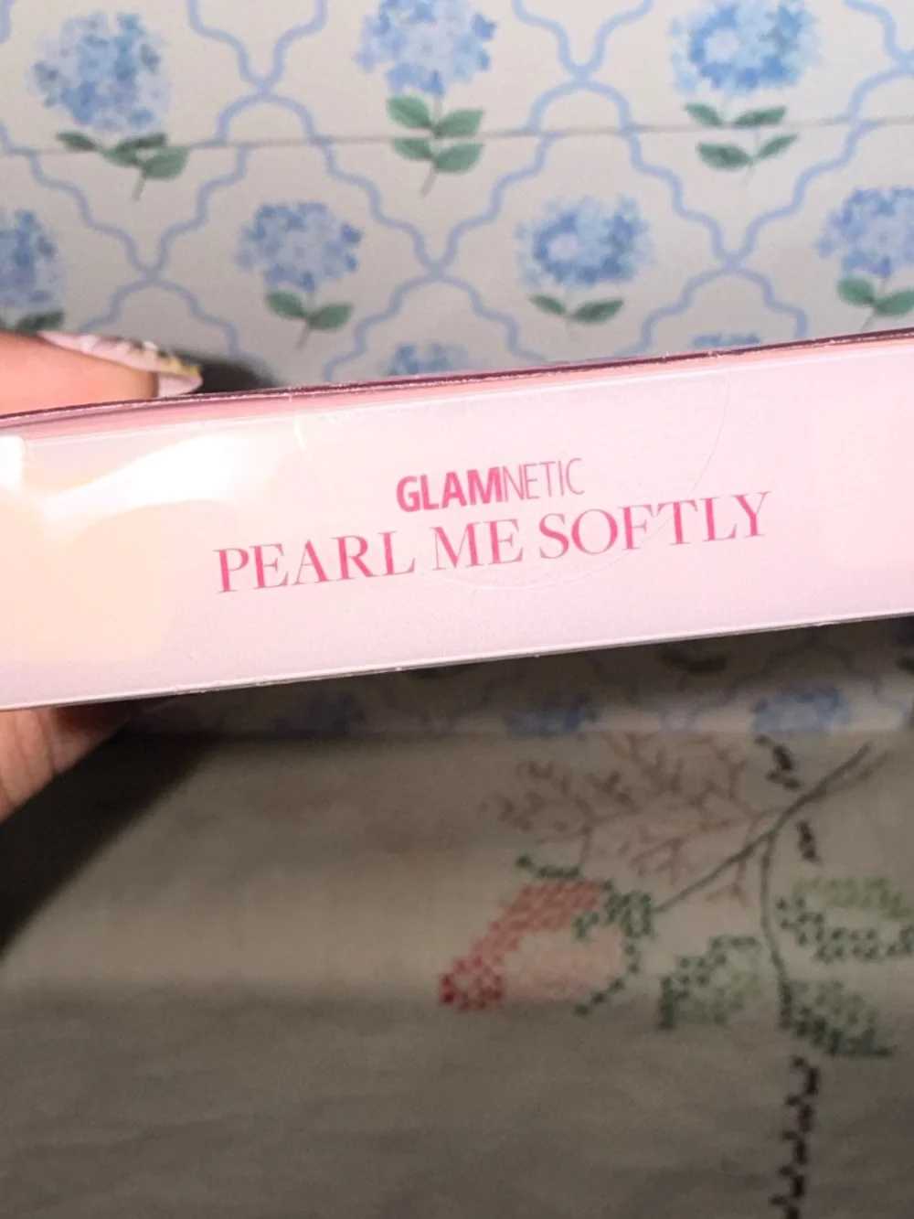 GLAMNETIC “Pearl Me Softly” Pink Pearl Press-On Nails - Short Almond